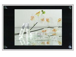 SOTA ST-17C与得丽珑G190C落地式数码广告机深度对比 谁是商业显示更优解？